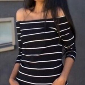 Zara off shoulder knit/spandex top